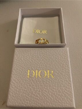 Dior Gold CD Chain Link Ring